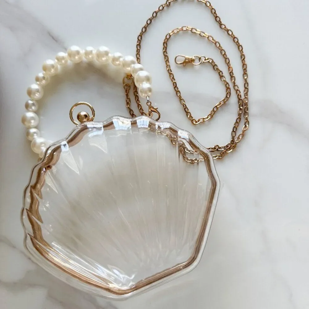 Transparent Shell Bag with Faux Pearl Handle & Gold Chain – Perfect Summer Bag